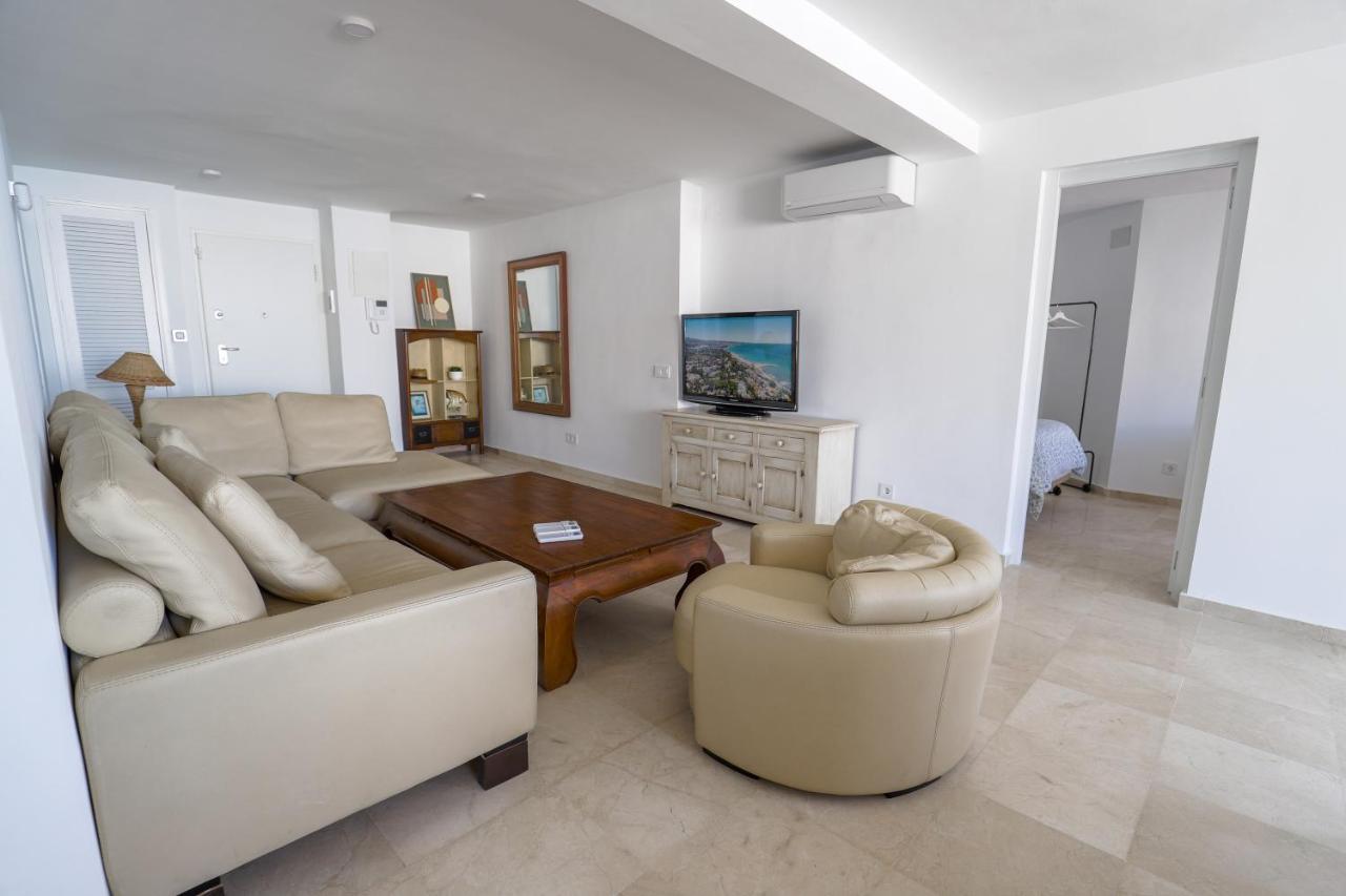 Marbella Centre Beachfront & Pool Εξωτερικό φωτογραφία