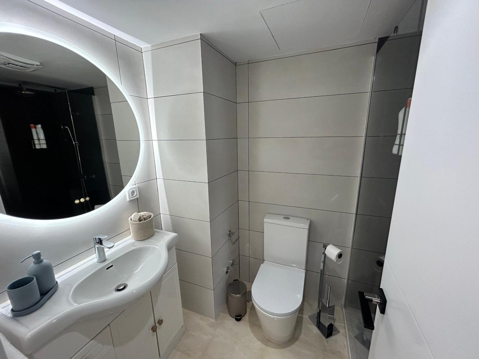 Marbella Centre Beachfront & Pool Εξωτερικό φωτογραφία